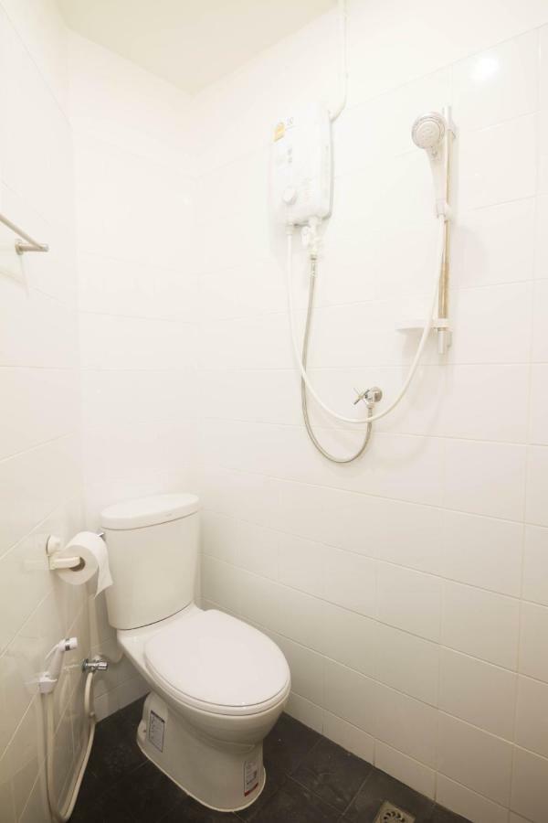 Grey Sheep Hostel Bangkok Ngoại thất bức ảnh