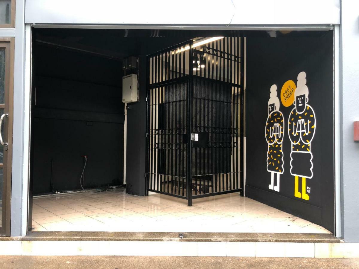 Grey Sheep Hostel Bangkok Ngoại thất bức ảnh